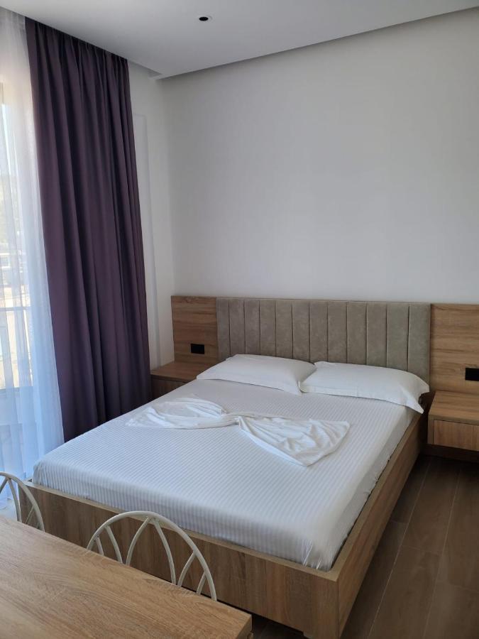 Gl Hotel Ksamil Eksteriør billede
