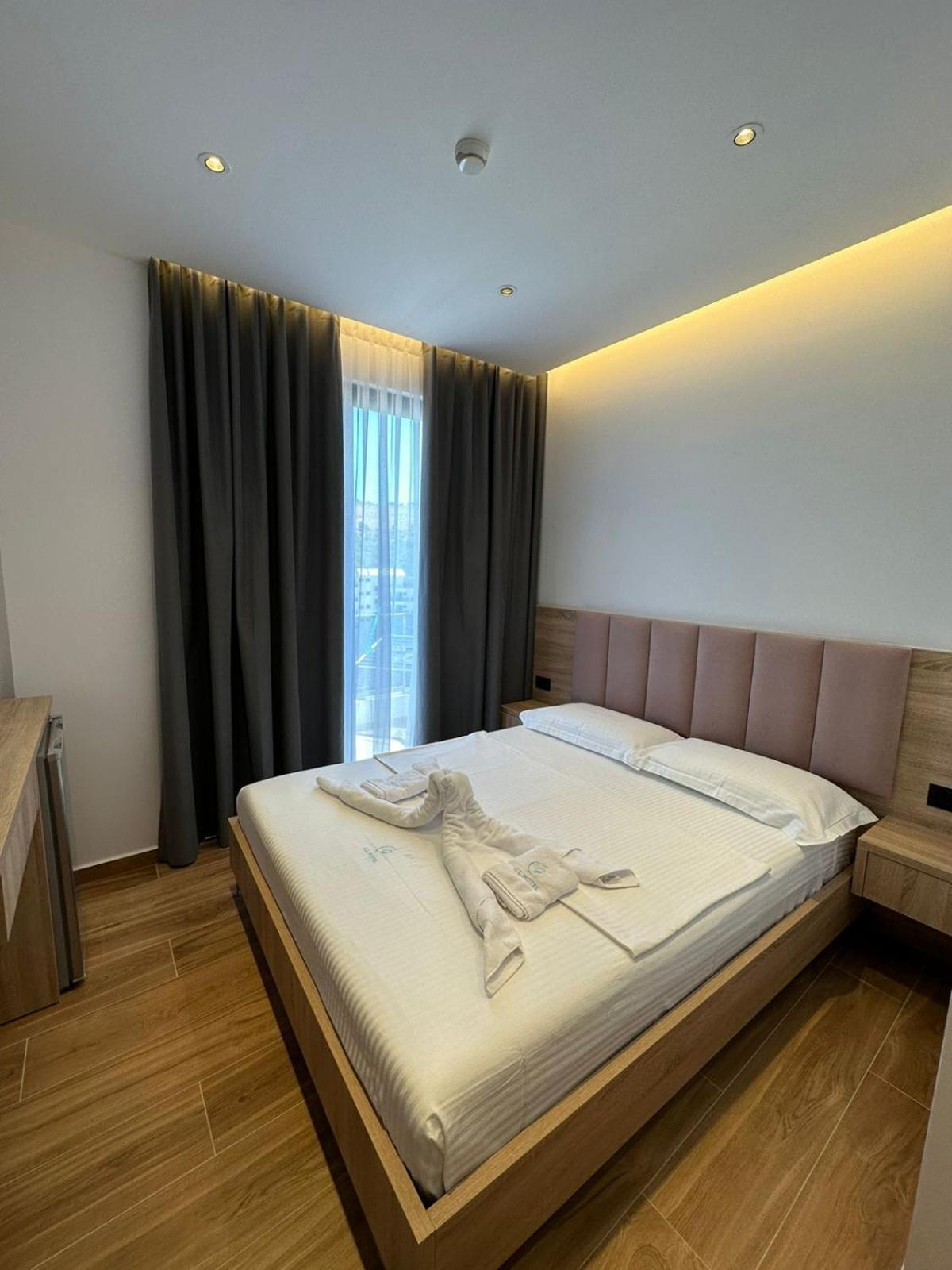 Gl Hotel Ksamil Eksteriør billede